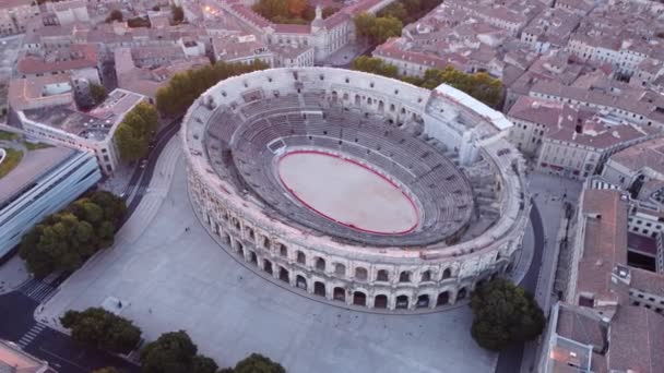Arena Nmes Amphitheater Nimes City Aerial Orbit High Angle — Stock Video