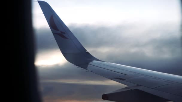 Pohled Středové Křídlo Letadla Nad Krásným Západem Slunce — Stock video