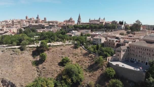 Ciudad Toledo Levantamiento Catedral Revelan Cálido Día Soleado Con Tonos — Vídeo de stock