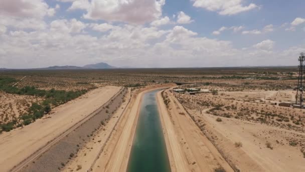 Aqueduto Projeto Central Arizona Traz Água Rio Colorado Através Deserto — Vídeo de Stock