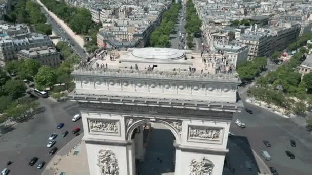 Personas Terraza Panorámica Del Arco Triunfal París Francia Vista Aérea — Vídeo de stock