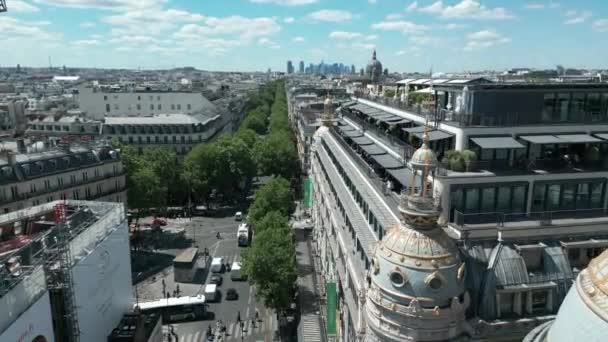 Printemps Haussmann Shopping Boulevard Paris Inclinação Ascendente Aérea Para Baixo — Vídeo de Stock