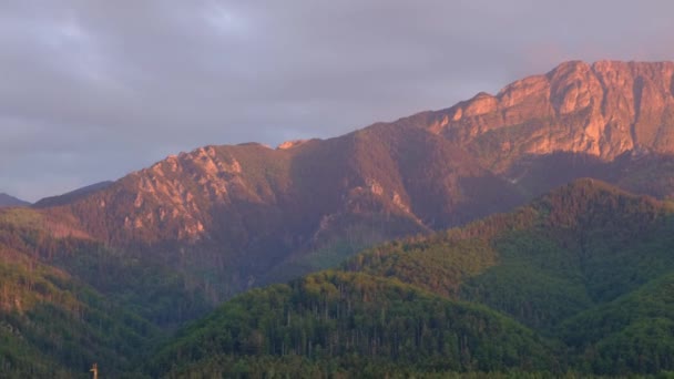 波兰Zakopane的Tatra山脉著名的吉洪峰日落 欧洲的观点 — 图库视频影像
