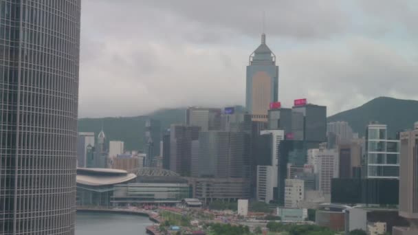 港岛及金融区的景观 包括中环广场大楼 以及香港城市天际线的会展中心 — 图库视频影像