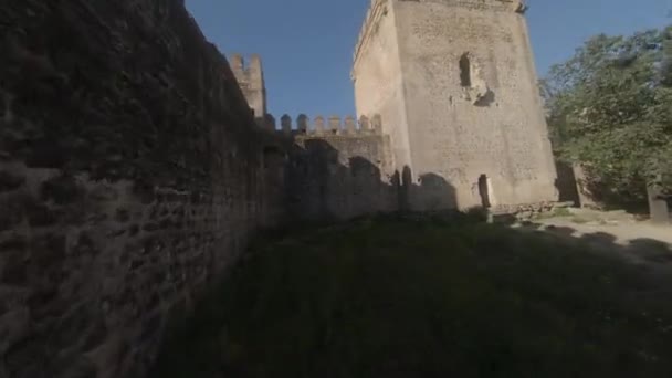 Pov Fpv Drone Flies Castle Ruin Inner Ward Battlement Wall — Stock Video