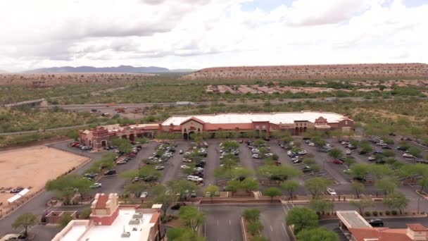 美国亚利桑那州Sahuarita市交叉口购物中心的弗莱市场 — 图库视频影像