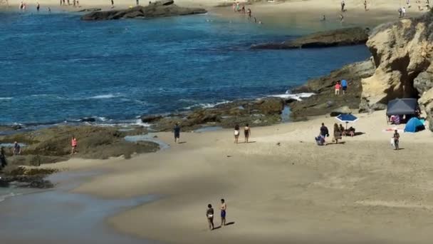 Вид Пляж Лагуна Біч Каліфорнія — стокове відео