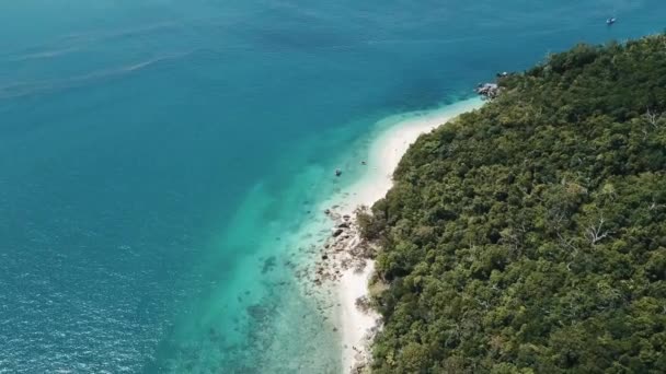 Nsansız Hava Aracı Temiz Mavi Suyu Kumlu Plajları Olan Tropik — Stok video