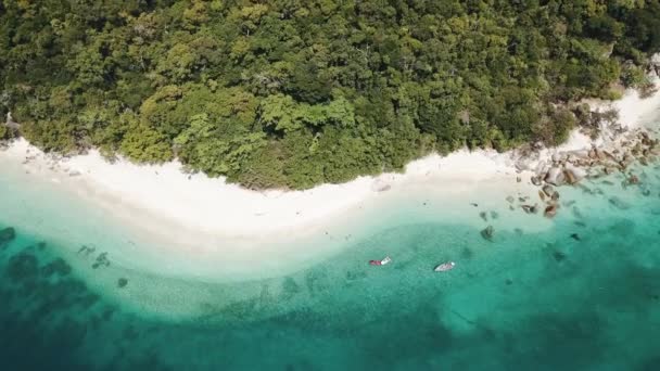 Drone Antenne Opstaan Draaien Met Boten Tropisch Blauw Helder Water — Stockvideo