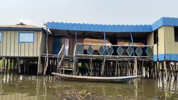 Benin Deki Ganvi Köyü Nokou Gölü Ndeki Stilt Binası Ndaki — Stok video