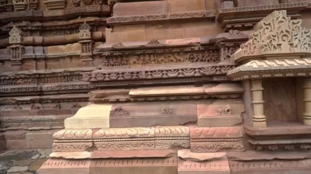 Scultura Pietra Tempio Khajuraho India Lateralmente — Video Stock