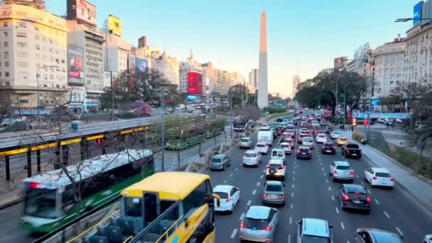 Verkeer Langs Het Centrum Van Buenos Aires Juli Avenue Static — Stockvideo