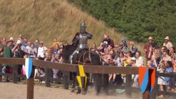 Visitors Cheering Knight Jousting Competition Tracking Shot — Stock Video