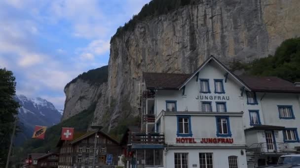 Hotel Jungfrau Lauterbrunnen Suiza Slo — Vídeo de stock
