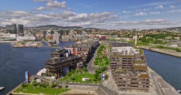 Oslo Noruega V12 Drone Cinematográfico Bajo Nivel Sobrevuelo Srengautstikkeren Barrio — Vídeos de Stock