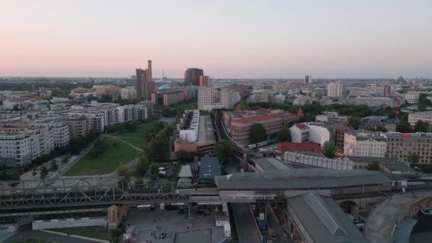 Berlin Niemcy Lot Samolotem Nad Dronem Wzdłuż Gleisdreieck Placu Poczdamskiego — Wideo stockowe