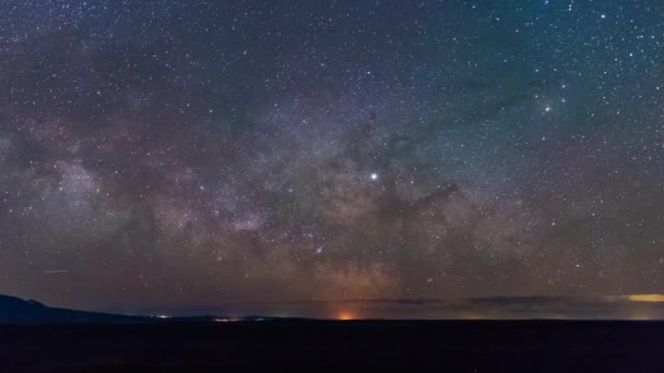 Tijdsverloop Van Melkweg Die Aan Horizon Opkomt Neergeschoten Bij Moab — Stockvideo