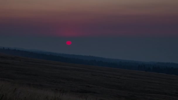 Upływ Czasu Wschodu Słońca Nad Wysokimi Równinami Centralnego Wyoming Postrzelony — Wideo stockowe