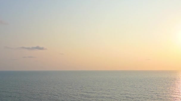 Panoramique Travers Horizon Océanique Coucher Soleil Tropical Coloré Espace Titre — Video