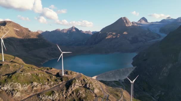 Flying Griessee Reservoir Met Windturbines Nufenen Pass Ulrichen Wallis Zwitserland — Stockvideo