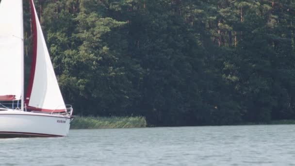 Navegação Barco Lago Wdzydze Polônia Largo Estático — Vídeo de Stock