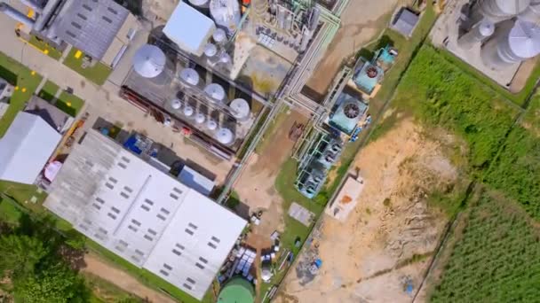 Aerial Top Shot Industrial Barcelo Rum Factory Sugar Cane Fields — Vídeos de Stock