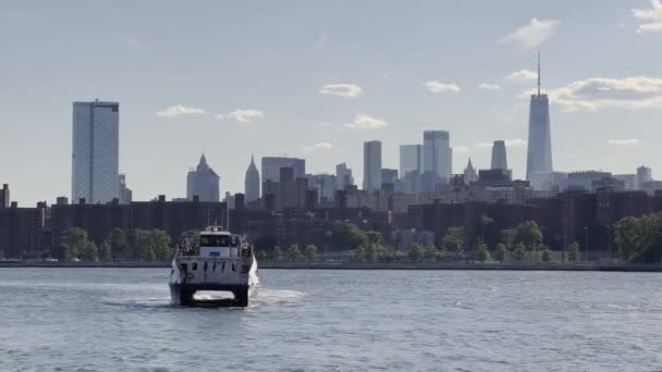 Нью Йоркський Громадський Транспорт Річці Гудзон Перед Будівлею Всесвітнього Торгового — стокове відео