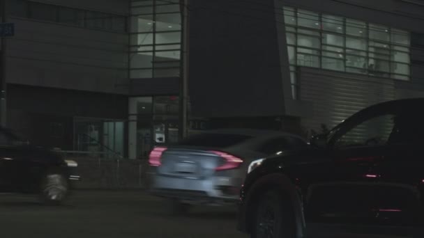Circa 2022 Augustus Los Angeles Verenigde Staten Auto Steken Nachts — Stockvideo