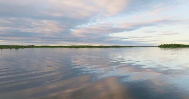 Sky Reflection Tranquil Lake Lapland Noord Zweden Luchtfoto Drone — Stockvideo