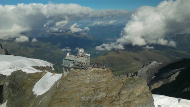 Luchtfoto Van Jungfraujoch Een Zonnige Zomerdag Zwitserland — Stockvideo
