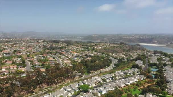 Zdjęcie Lotnicze Carlsbad California Facing Southeast Lagoon Homes Clear Day — Wideo stockowe
