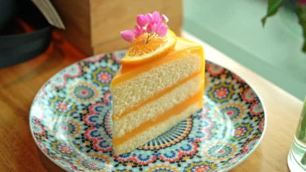 Orange Cake Beautiful Plate Cafe Restaurant — Stock Video