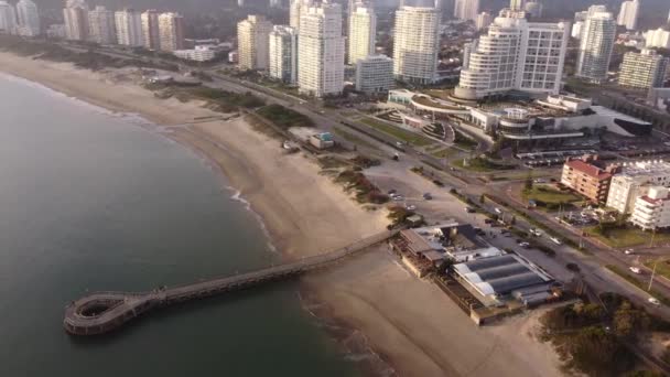 High Aerial View Beach Town Punta Del Este Coastal Road — Vídeo de stock