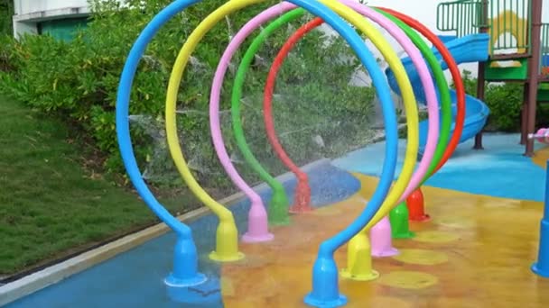 Waterpark Voor Kinderen Kinderen — Stockvideo