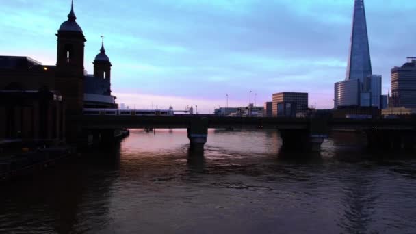 Аэриал Обзор Реки Тамс Многих Мостов Лондон Англия Вперед — стоковое видео
