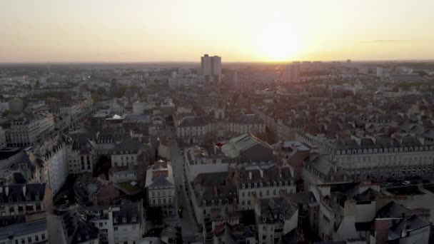 Město Rennes Při Západu Slunce Francie Letecky Vpřed Sky Pro — Stock video