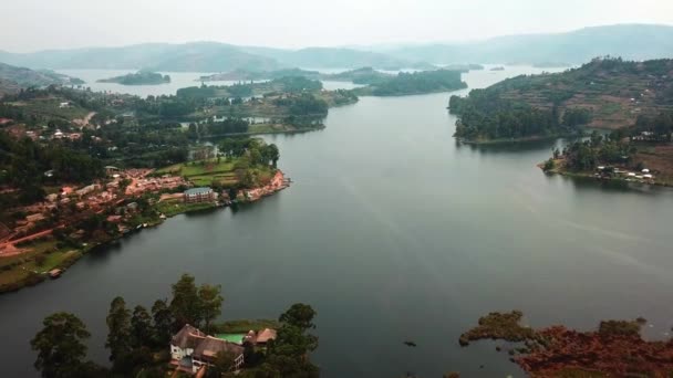 Resorts Hotel Surrounded Coastal Town Lake Bunyonyi South Western Uganda — Vídeos de Stock