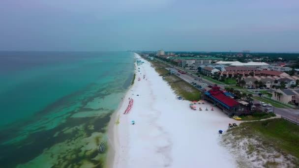드론을 플로리다 미라마에 아름다운 비행하는 — 비디오