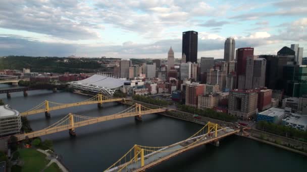 Tiro Con Drones Del Centro Pittsburgh Centro Ciudad — Vídeos de Stock
