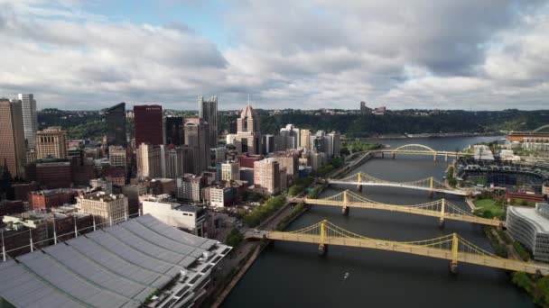 Drohnenpanorama Der Innenstadt Von Pittsburgh — Stockvideo