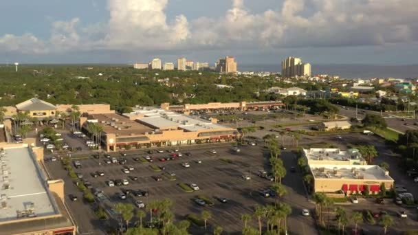 Widok Drona Latające Nad Silver Sands Outlet Mall Destin Floryda — Wideo stockowe