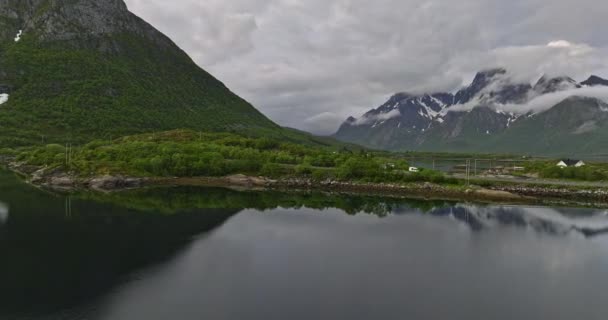 Hammerstad Noruega Entrada Paso Elevado Bajo Nivel Camping Con Pequeñas — Vídeos de Stock