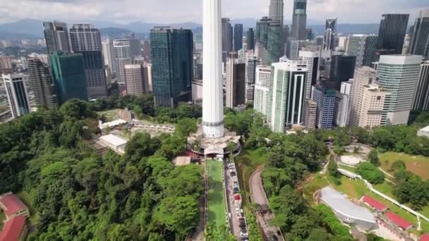 Kuala Lumpur Πύργος Επίσης Γνωστή Πύργος Και Kl421 Μπορεί Δει — Αρχείο Βίντεο
