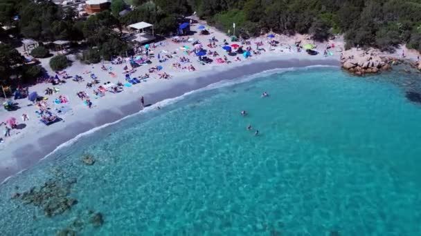 Capriccioli Plajı Spiaggia Del Pirata Turkuaz Plaj Havası — Stok video