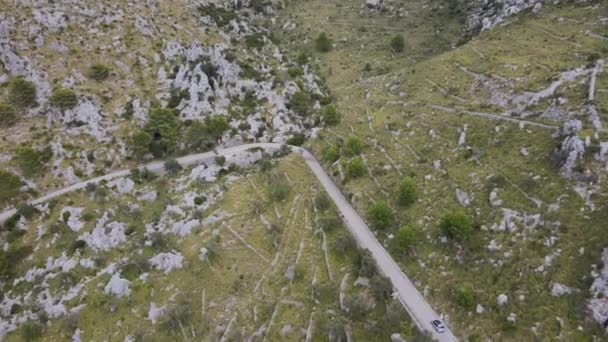 Close Shot Car Approaching Corner Mountain Road Calobra Mallorca Spain — Stock Video