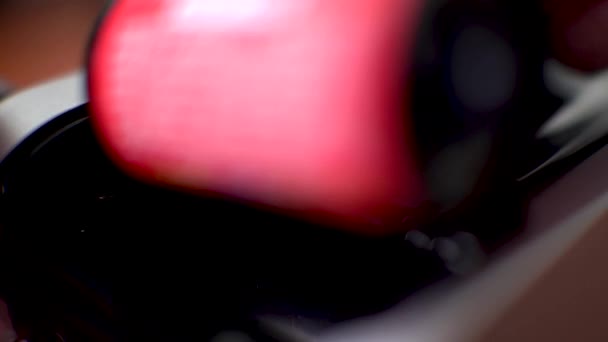 Carga Película Color Cámara Slr Analógica Fotografía Película Imágenes Primer — Vídeo de stock