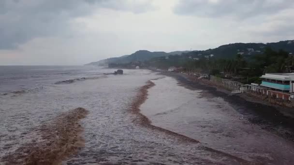 Lugar Popular Surf Playa Tunco Salvador Durante Día Nublado Nublado — Vídeo de stock