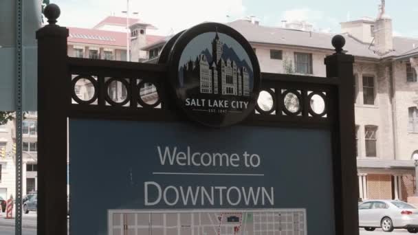 Zbliżenie Tablicę Gdzie Rano Salt Lake City Jest Napisane Witamy — Wideo stockowe
