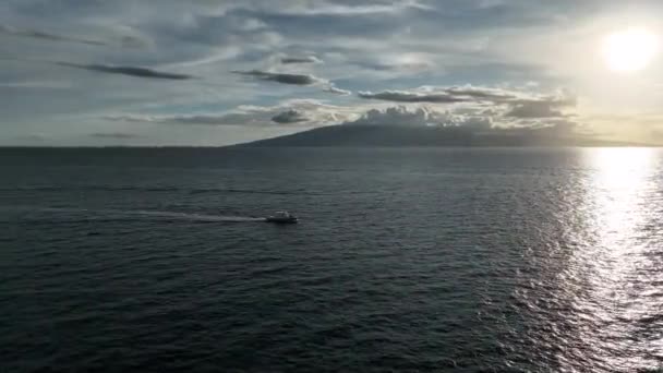 Rybářské Výpravy Výlety Lodí Západní Maui Paralaxy Drone Výstřel Krouží — Stock video