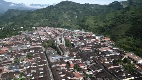 Drone Fly Jardin Colombia Town Andes Mountains Old Church Cathedral — Stock Video